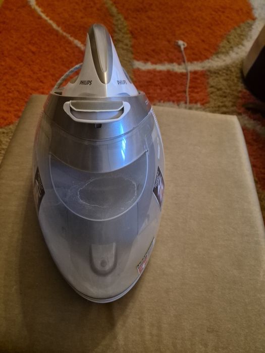 Vînd stație călcat marca Philips