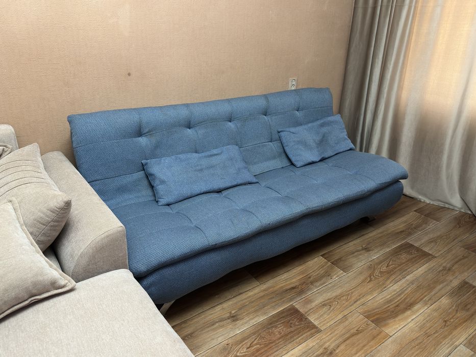 Продам диван раскладывающийся