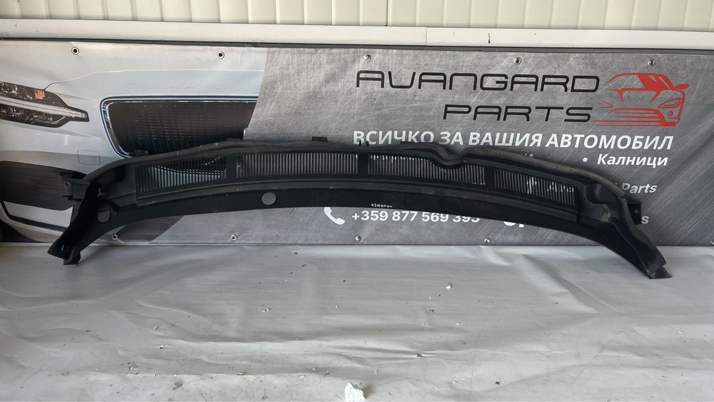 2 броя лайстна под чистачки Ford Transit Courier 2014-2018