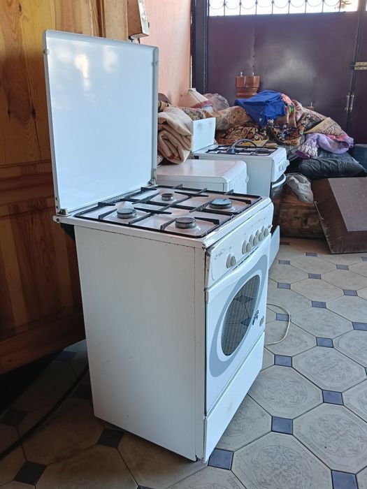 Продается газовая плита в городе Текели