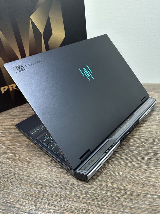 мощный i9 ноутбук, 32-ядра, 8Gb RTX 4060 Acer Predator Helios Neo 16