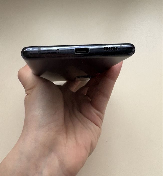 Samsung S20 FE 128 Гб