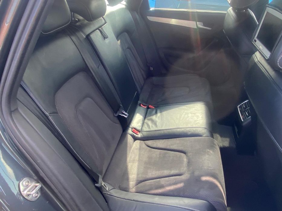 Autoturism Audi A4 S-Line Quattro