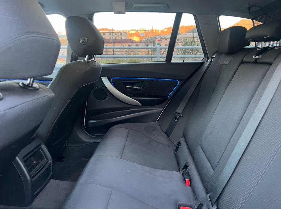 De vanxare sau schimb BMW 316 Diesel Manual Fab 2013 km 132.000