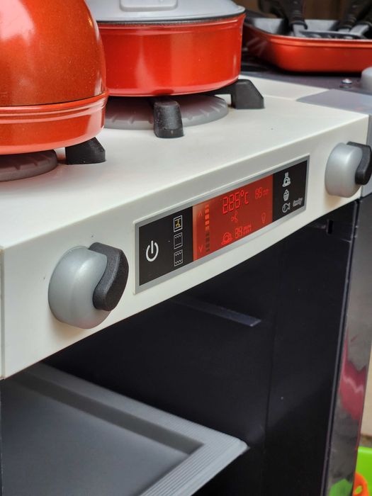 Детска кухня TEFAL с обурудване