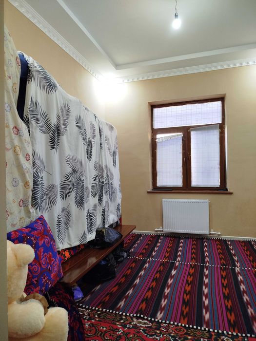 Qarshi tuman Batosh MFY 6sotixli hovli sotiladi