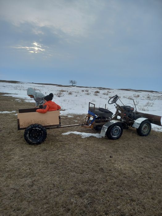 Продам трактор, полный привод