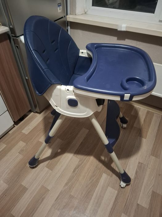Продам стульчик для кормления