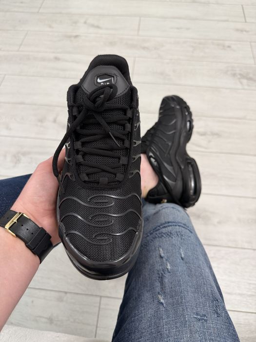 Adidasi Barbati Nike Air Tn Full Negru!