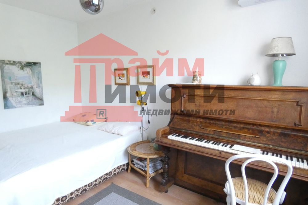 2стаен, обзаведен, Света Троица, 600