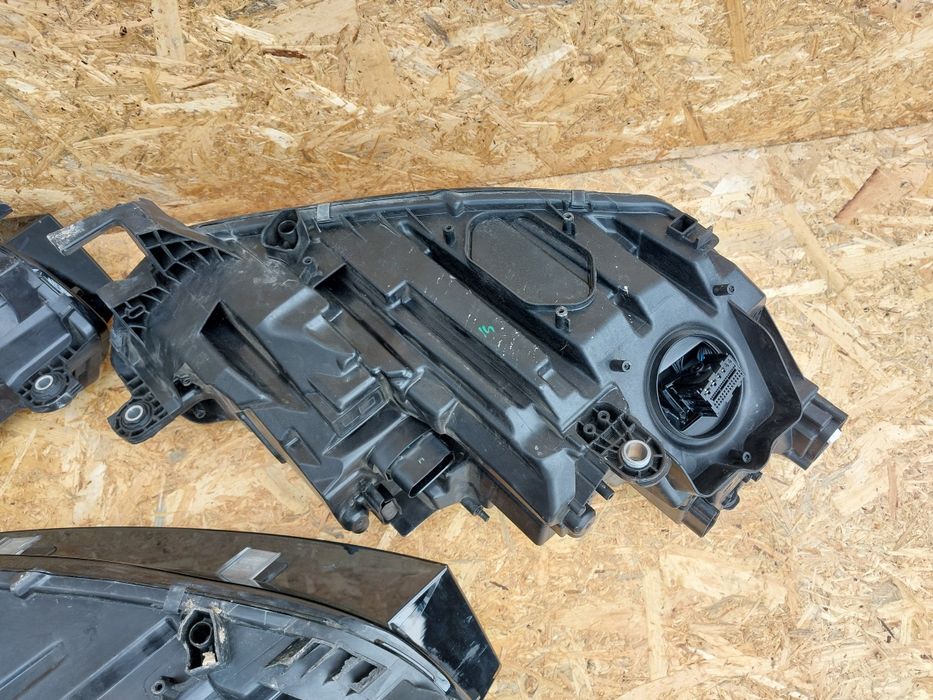 Far faruri stanga dreapta skoda octavia 4 full led crystal lighting