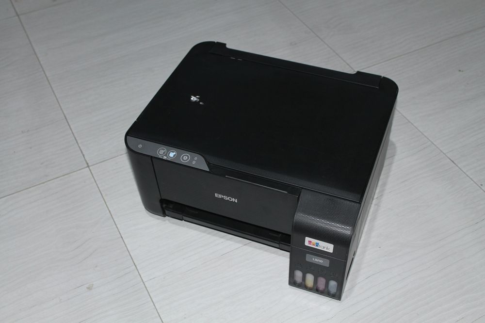 Epson EkoTank L3210 printer принтер zapchast uchun