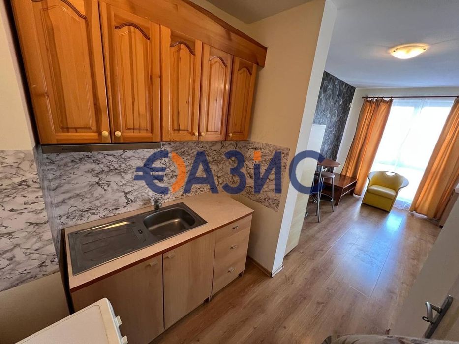 Продава се Едностаен апартамент в к.к. Слънчев бряг - 50 кв.м за 632 €/кв.м - Снимка #13