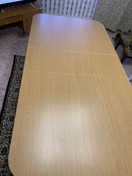 Продам стол книжка