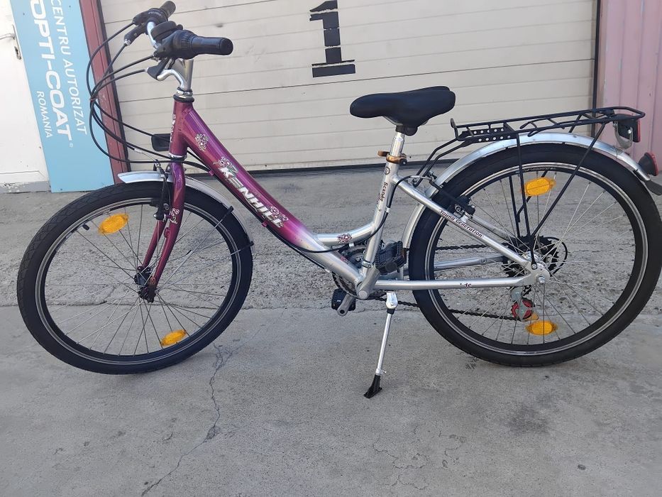 Vând bicicleta din aluminiu pentru copii