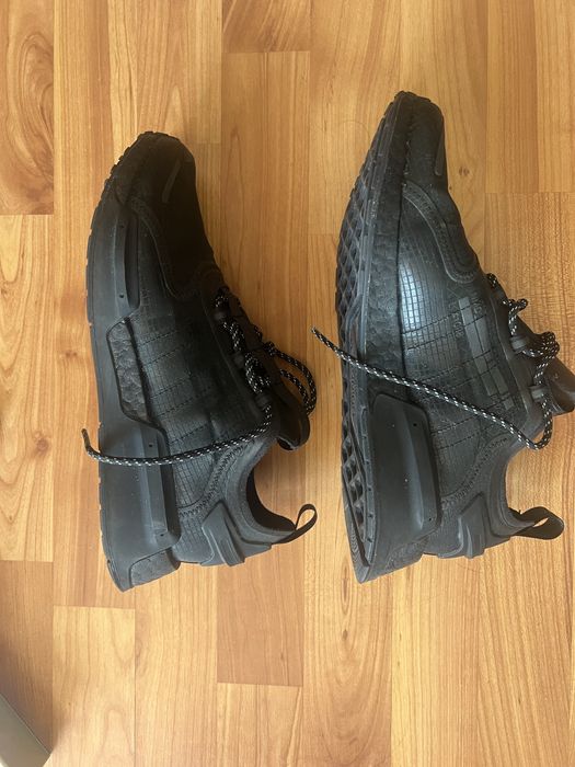 Обувки Adidas NMD_r1 V2