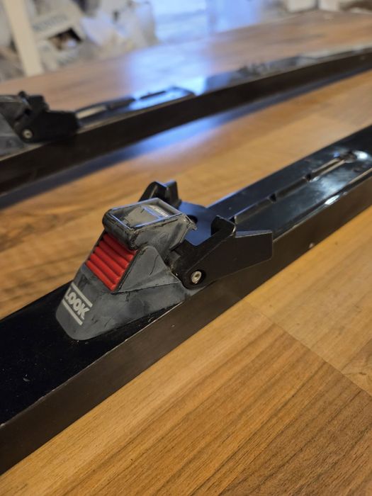 Бегови ски LOOK – 205 см + автомати