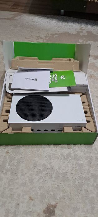 XBOX игровая приставка