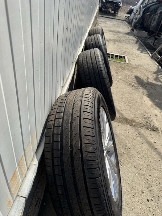 Jante Gama Wolksvagen R17 5NA601025 Et 40 cu anvelope de vara 215/65/17 Pirelli Scorpion Dot 2024 rulate maxim 1000 km rulate