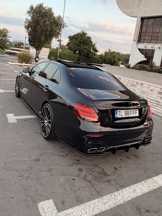 MERCEDES-BENZ E-Class 2019 — imagine 4