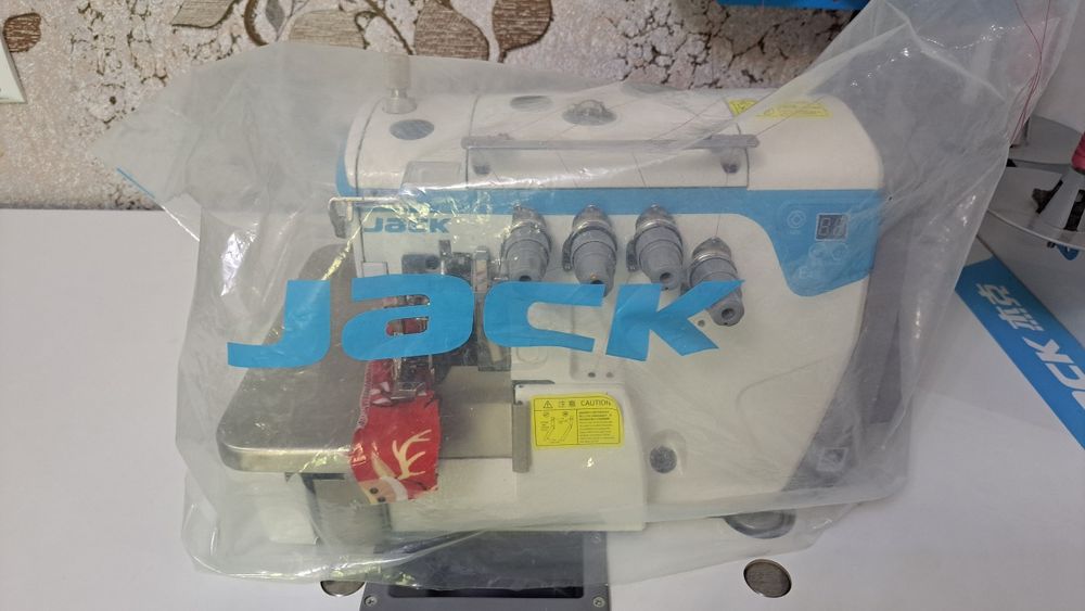 Оверлог Jack E4S