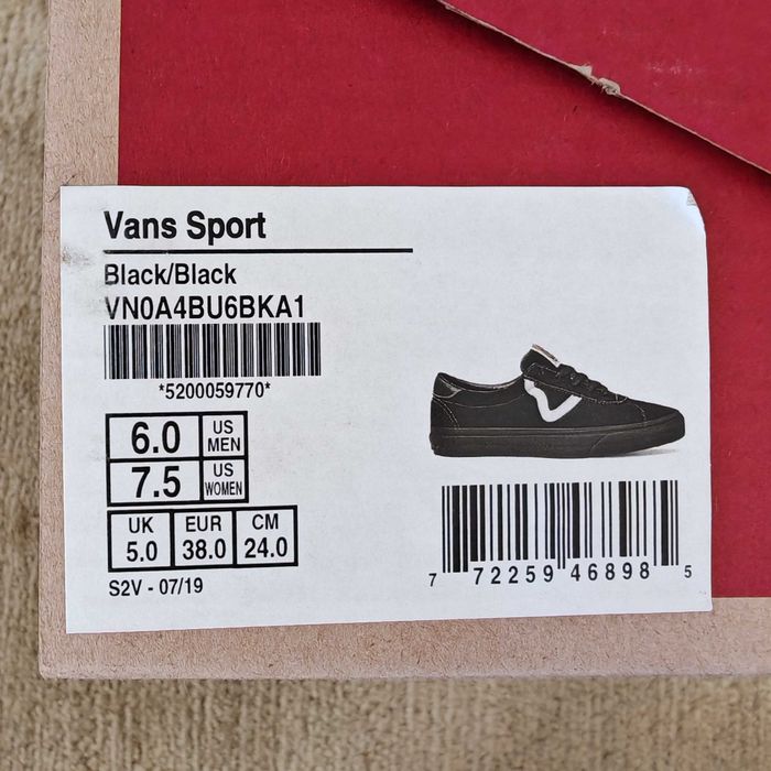 унисекс маратонки кецове Vans Sport, велур (размер 38 / стелка 24см)
