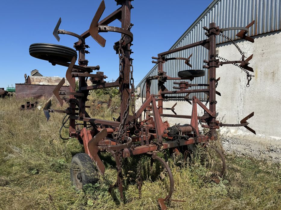 Продам культиватор КТС 7.4