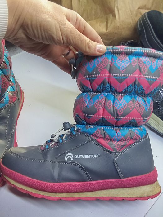 Продам женские сапоги