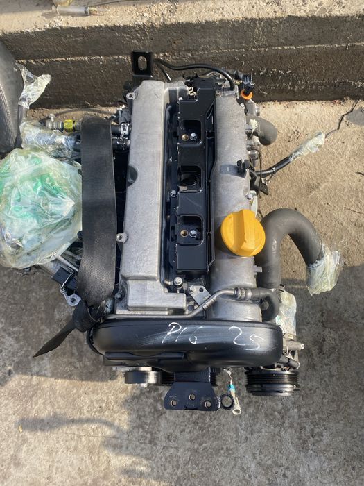 Двигатель  OPEL Z18XE