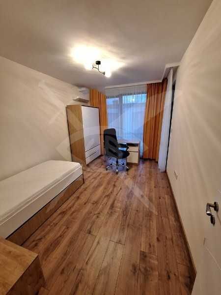 Дава се под наем Двустаен апартамент в Пловдив, Христо Смирненски - 100 кв.м за 550 € - Снимка #3