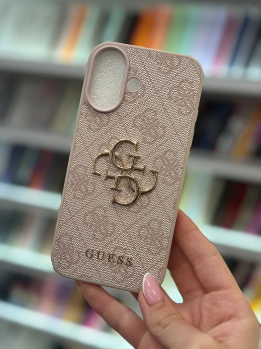Guess Кейсове - iPhone 17