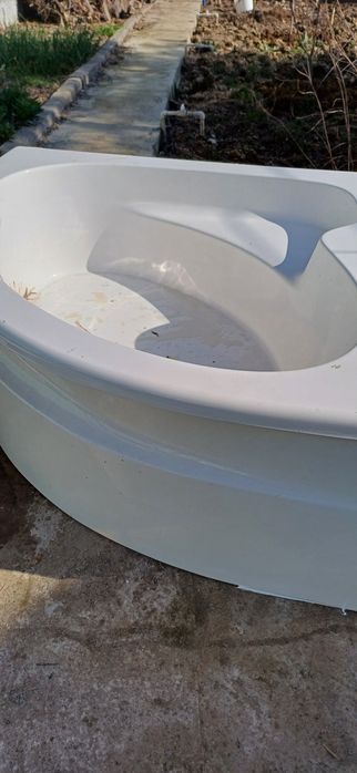 Ванна б/у в идеальном состояние