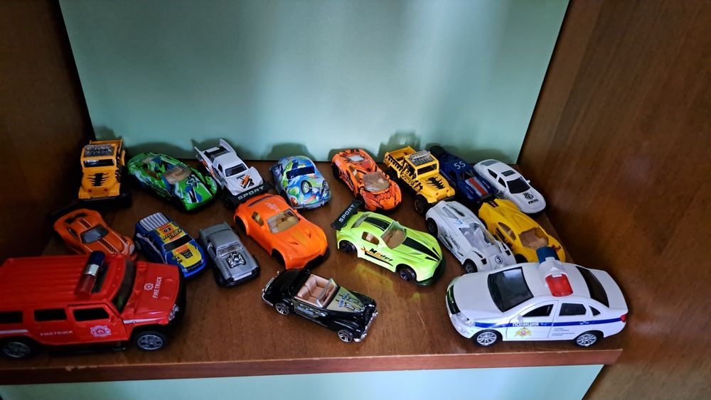 Коллекция машинок