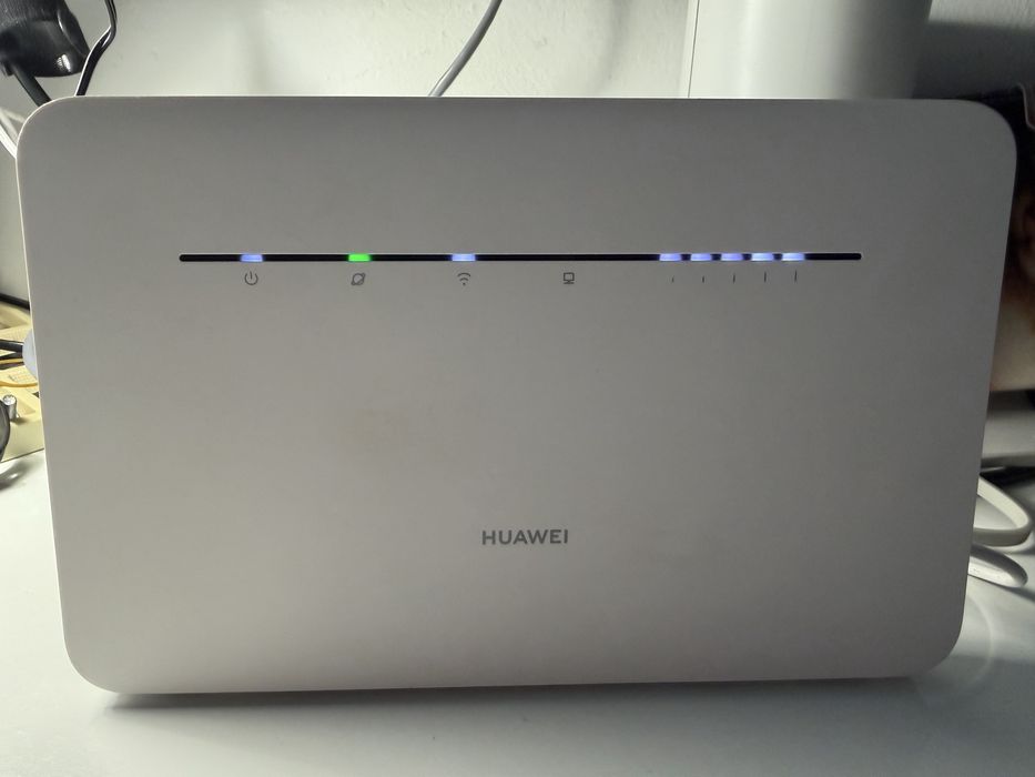 Router 4G  LTE SIM HUAWEI B535-232