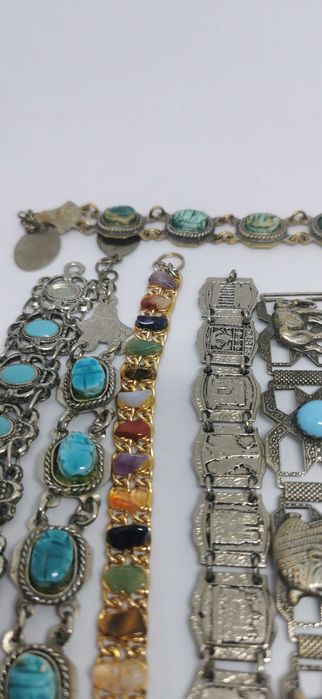 Комплект 9 гривни Сувенири от Париж