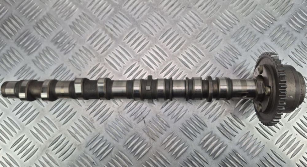 Axe cu came şi variatoare/regulatoare Mercedes-Benz