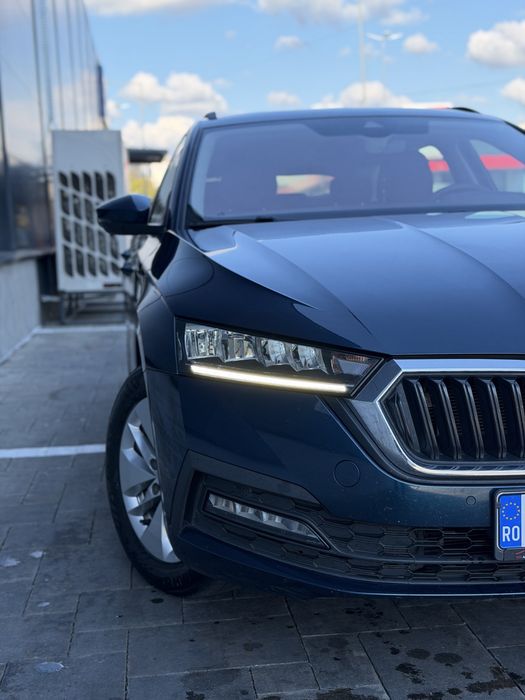 SKODA Octavia 2021 — imagine 1