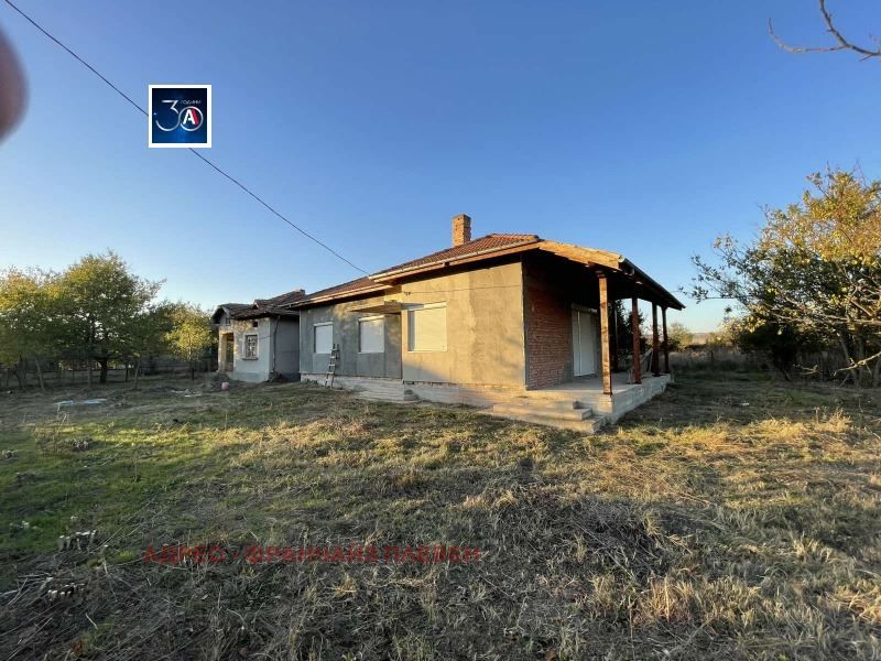 Продава се Къща в с. Муселиево, Област Плевен - 110 кв.м за 319 €/кв.м - Снимка #1