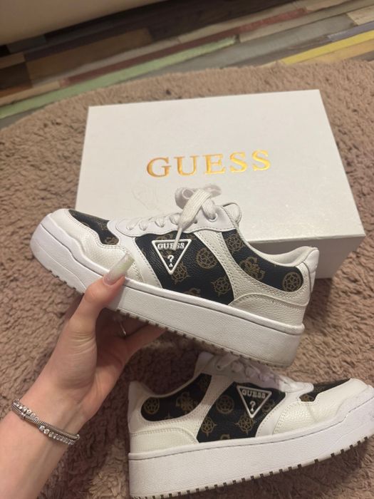 adidasi guess femei originali