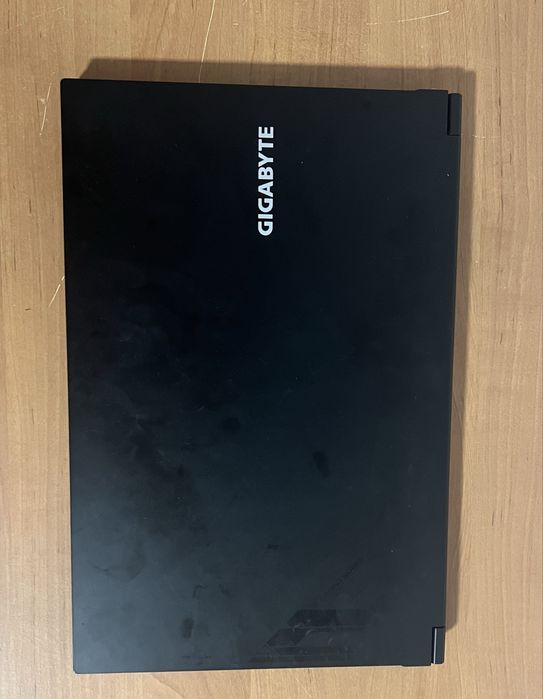 Vand laptop GIGABYTE G5 KF