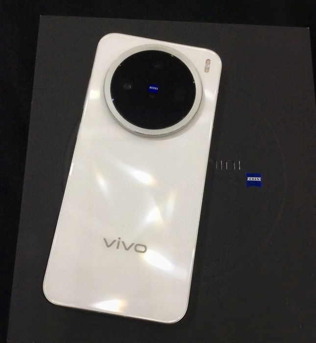Vivo x200 pro mini 256gb white