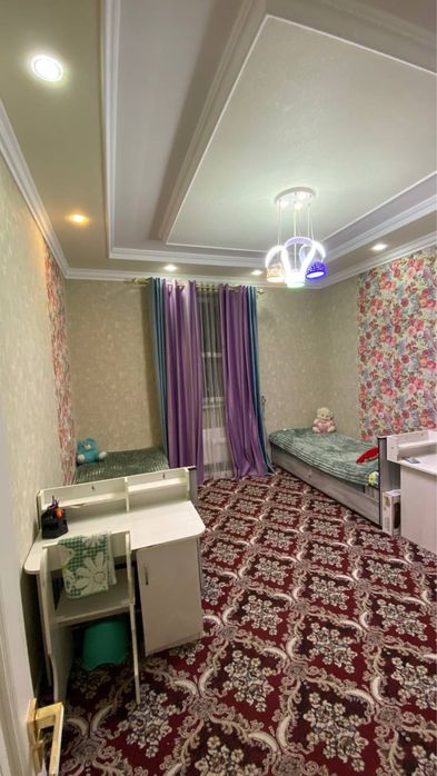 Dom sotiladi uz salamani oldida yangi dom