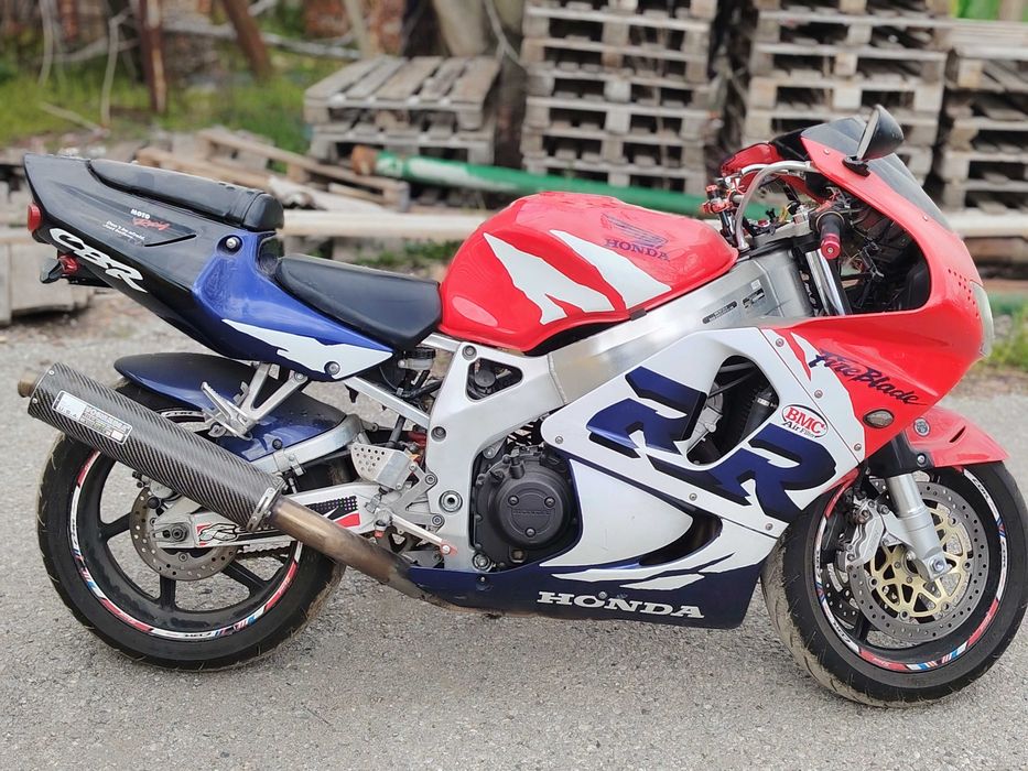 Honda CBR 900RR/919/SC33