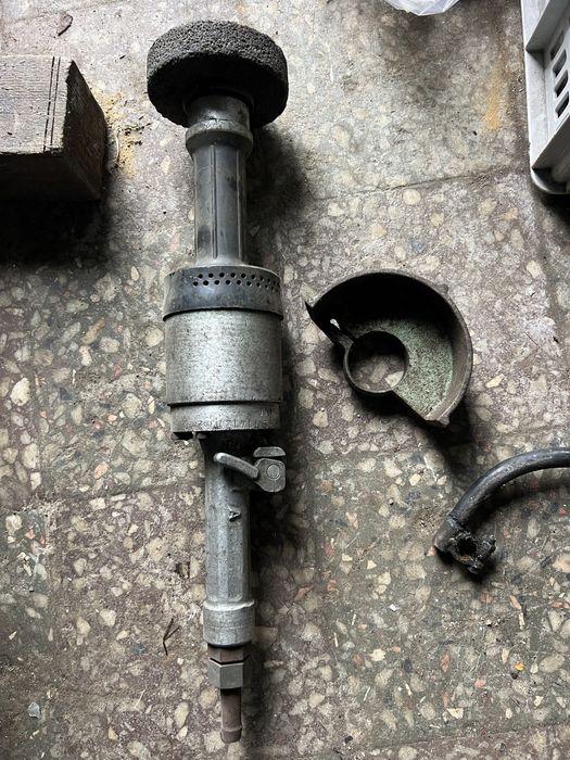 Polizor pe aer comprimat