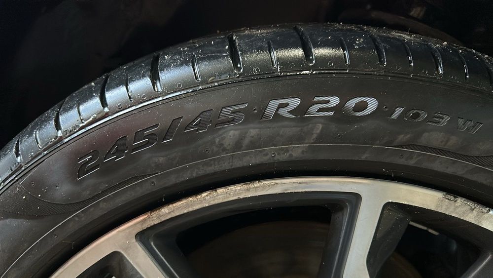 Bmw G01 G02  джанти с гуми 20”