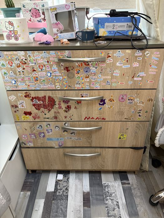 Мебель для дома и спальни