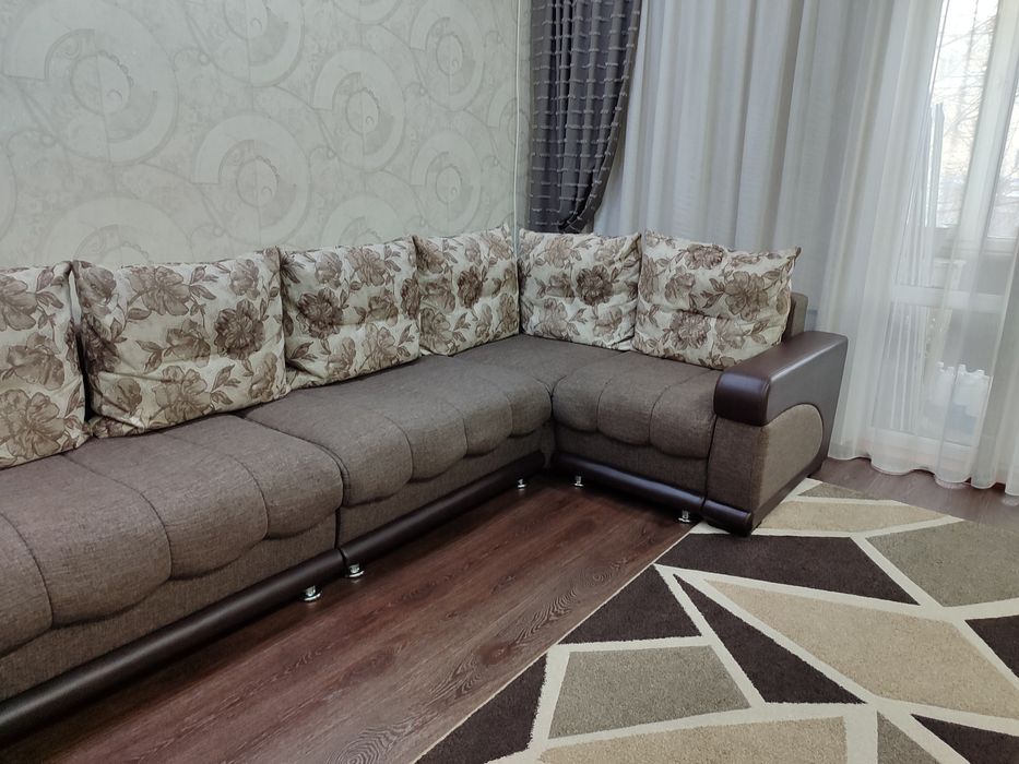 Диван в хорошем состоянии б/у