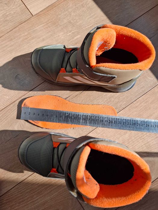 Детски ботуши Adidas Terex