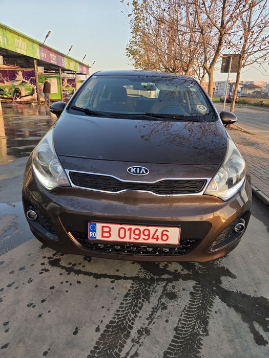 KIA Rio 2012 — imagine 2