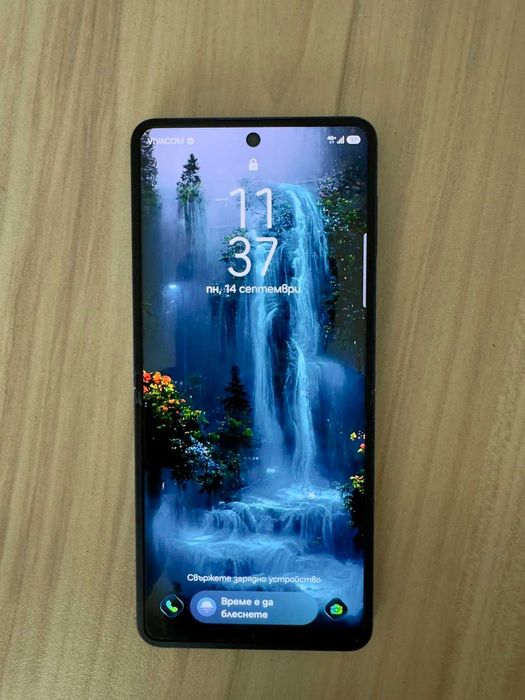 Samsung Galaxy Z Flip 256GB / 12GB RAM – Като нов, 100% батерия + MagSafe калъф[ПАРИТЕ СА В ЕВРО]